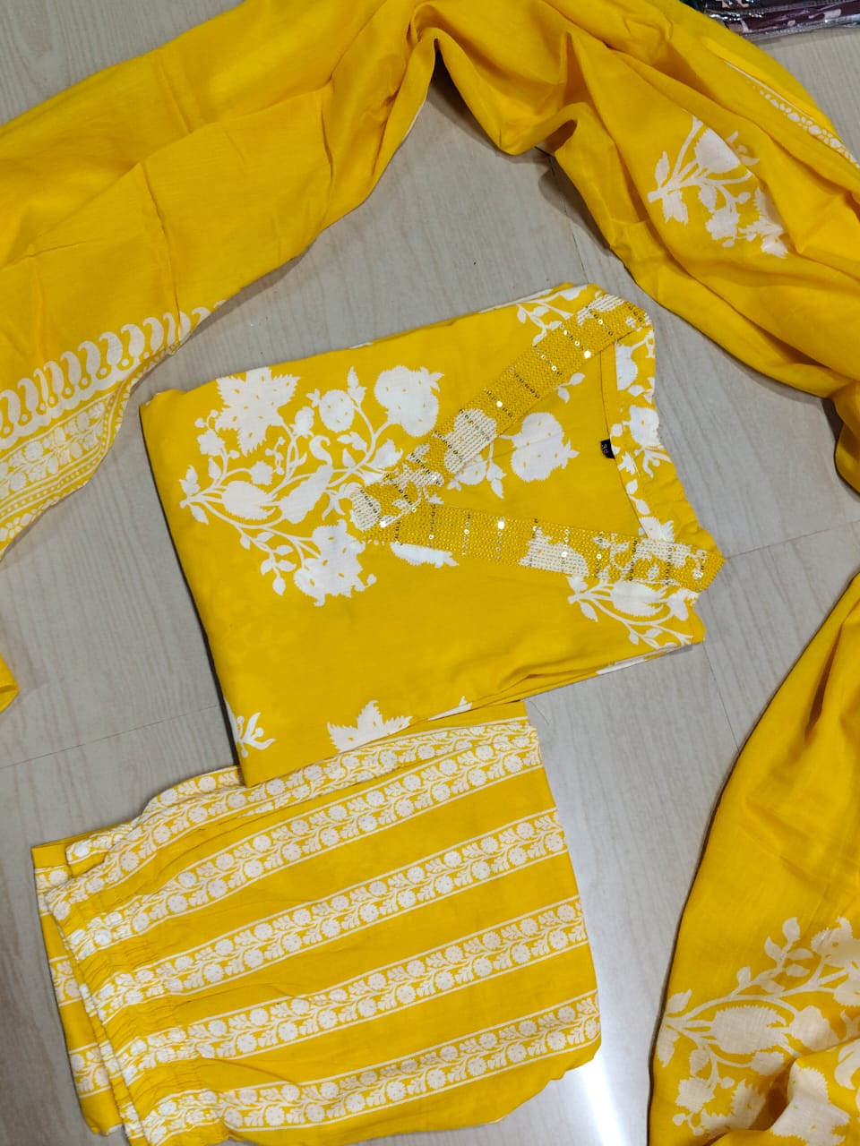 Budgeted Cotton 3 Piece Set - BC69