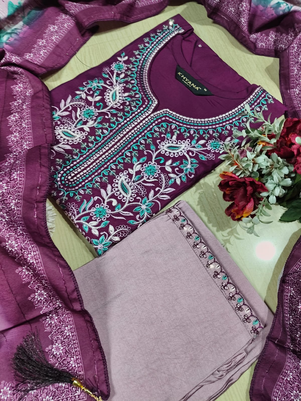Visithra Silk Duppata Sets VDS12