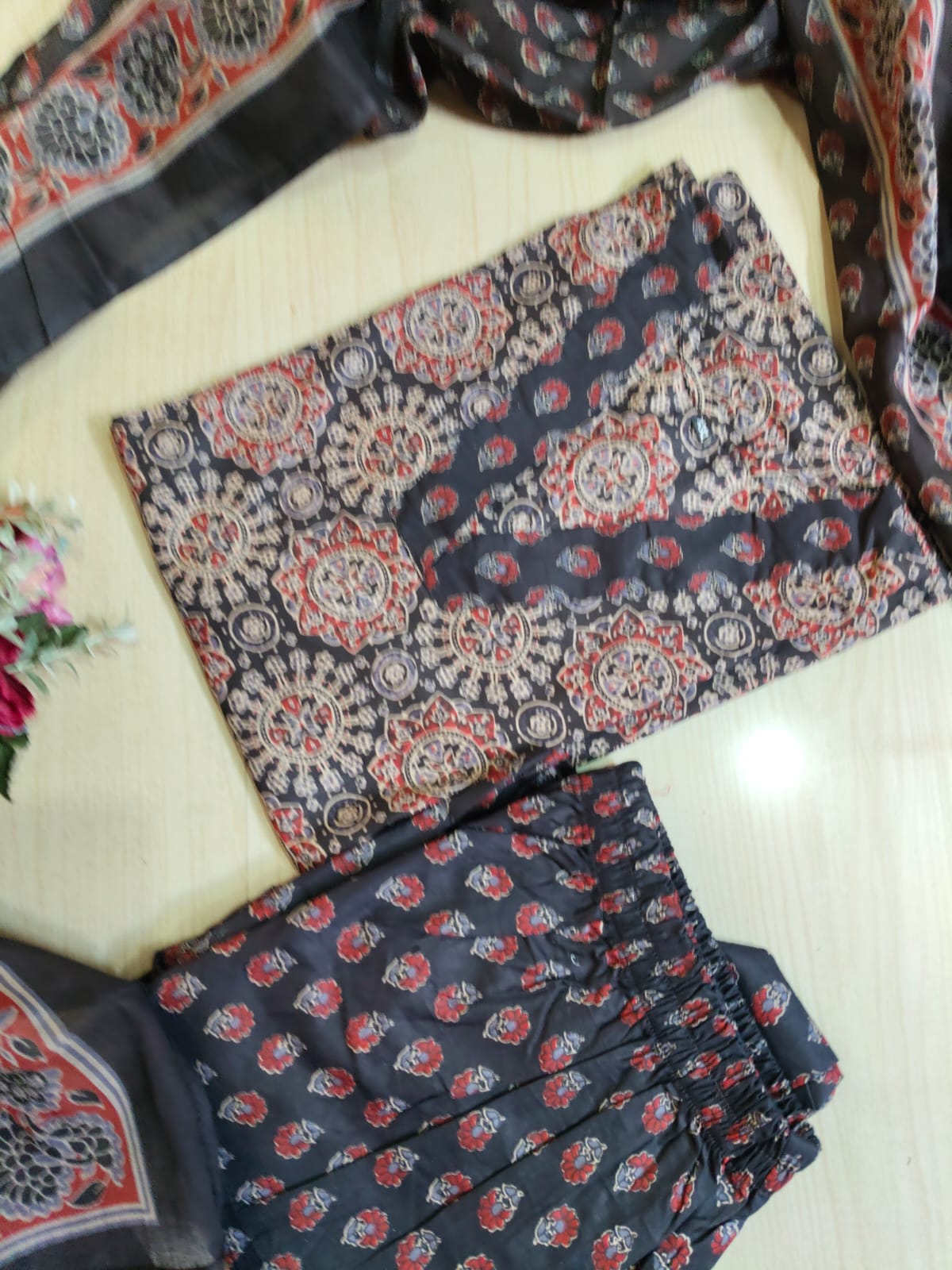 Petals Dupatta Sets - FDS50