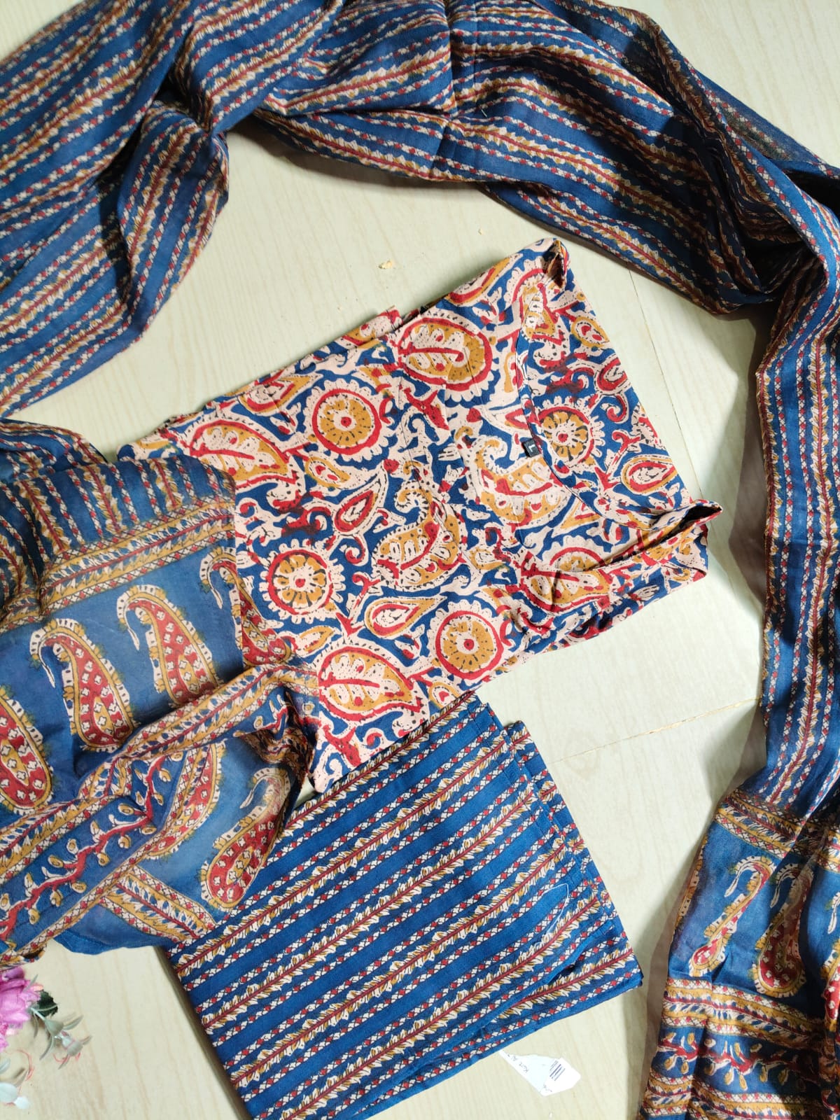 Petals Dupatta Sets - FDS62