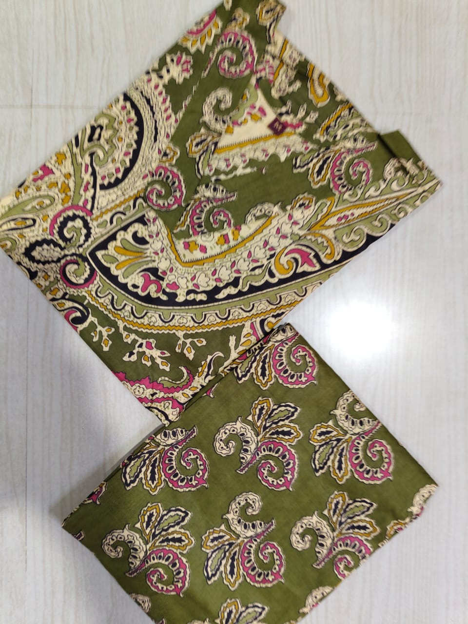 V neck Kurthi with Pant ALN85