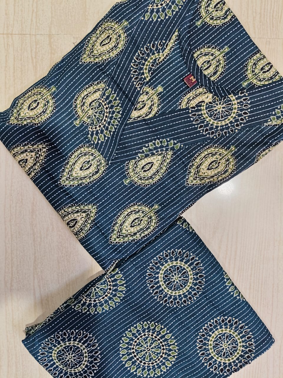 V neck Kurthi with Pant ALN89