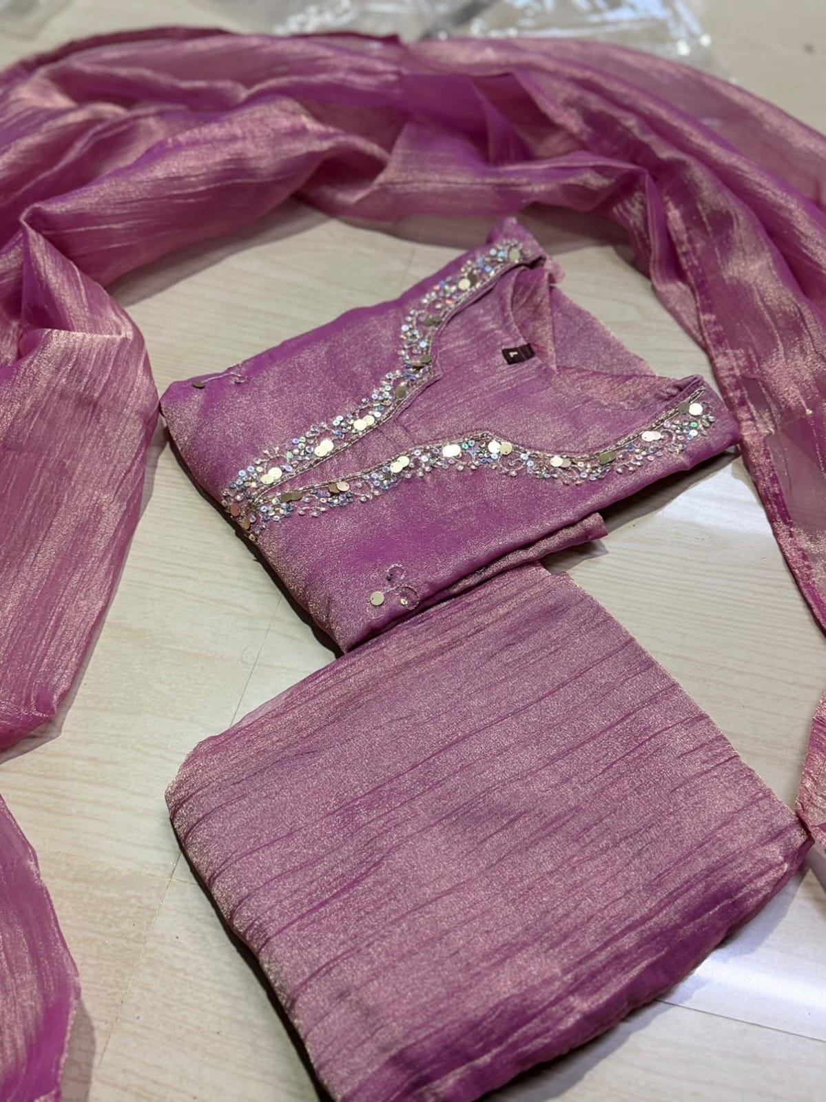 Premium Crushed Tissue Kurti Set EW131