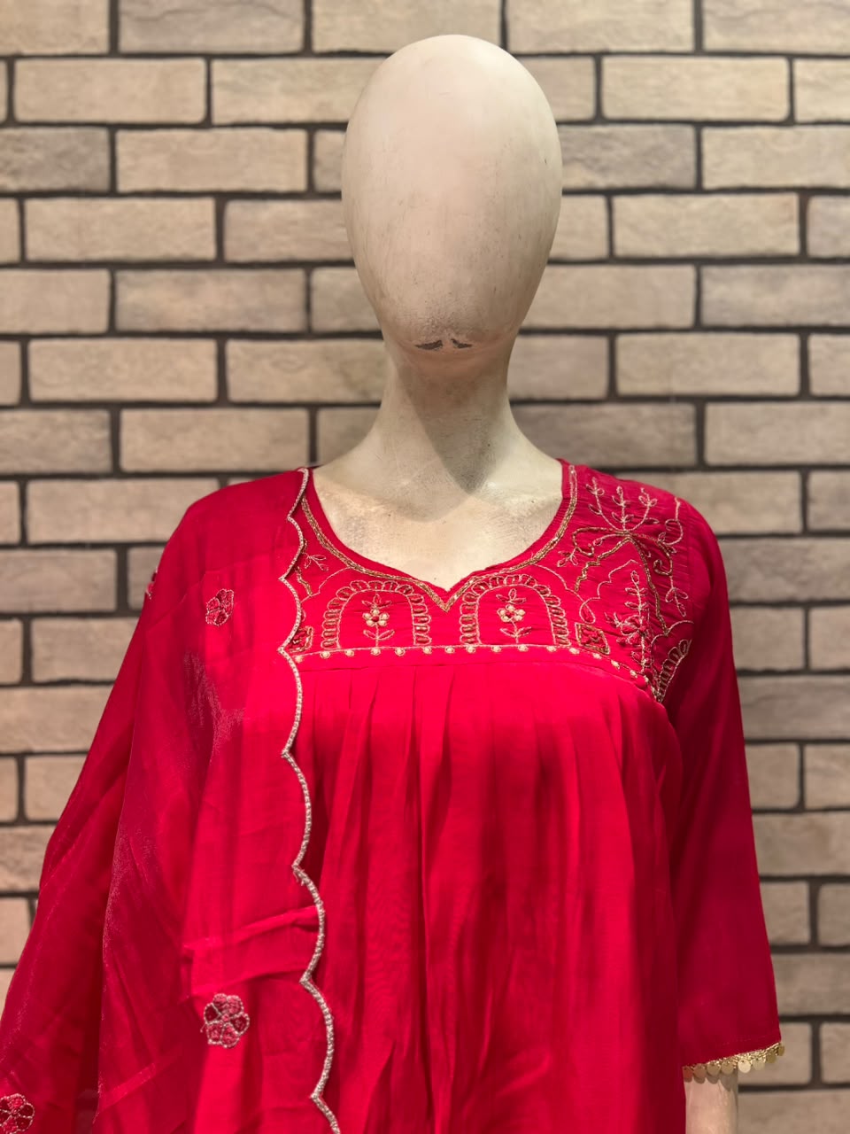 Premium Chanderi Silk Kurti Set EW136