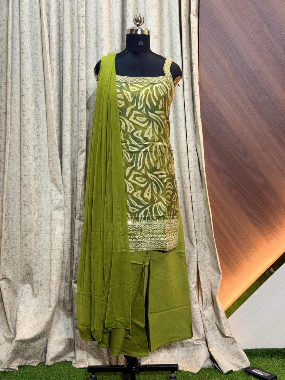 Sharara Sets SH22