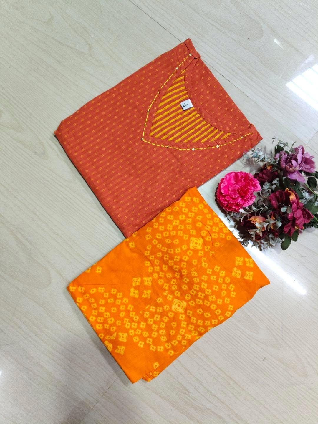 Short Kurthi With Pant SKP02