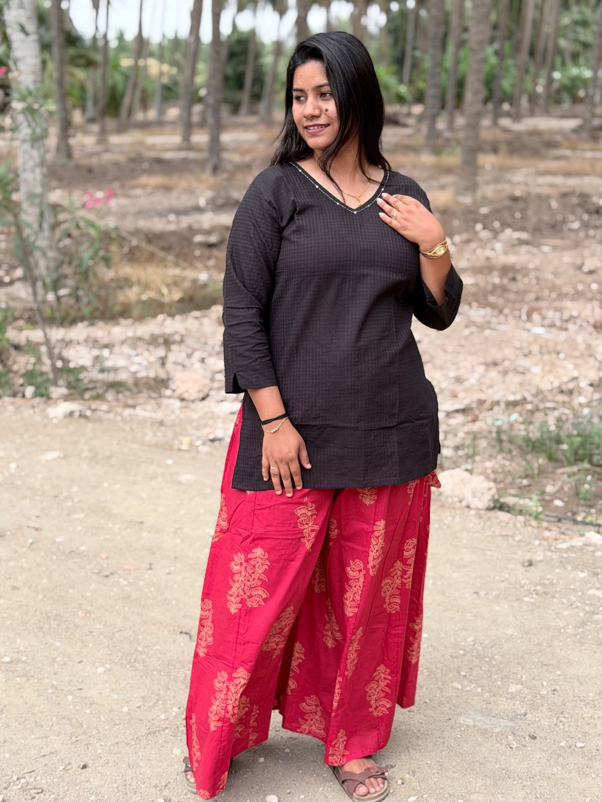 Short Kurthi With Cotton Palazzo SKP34