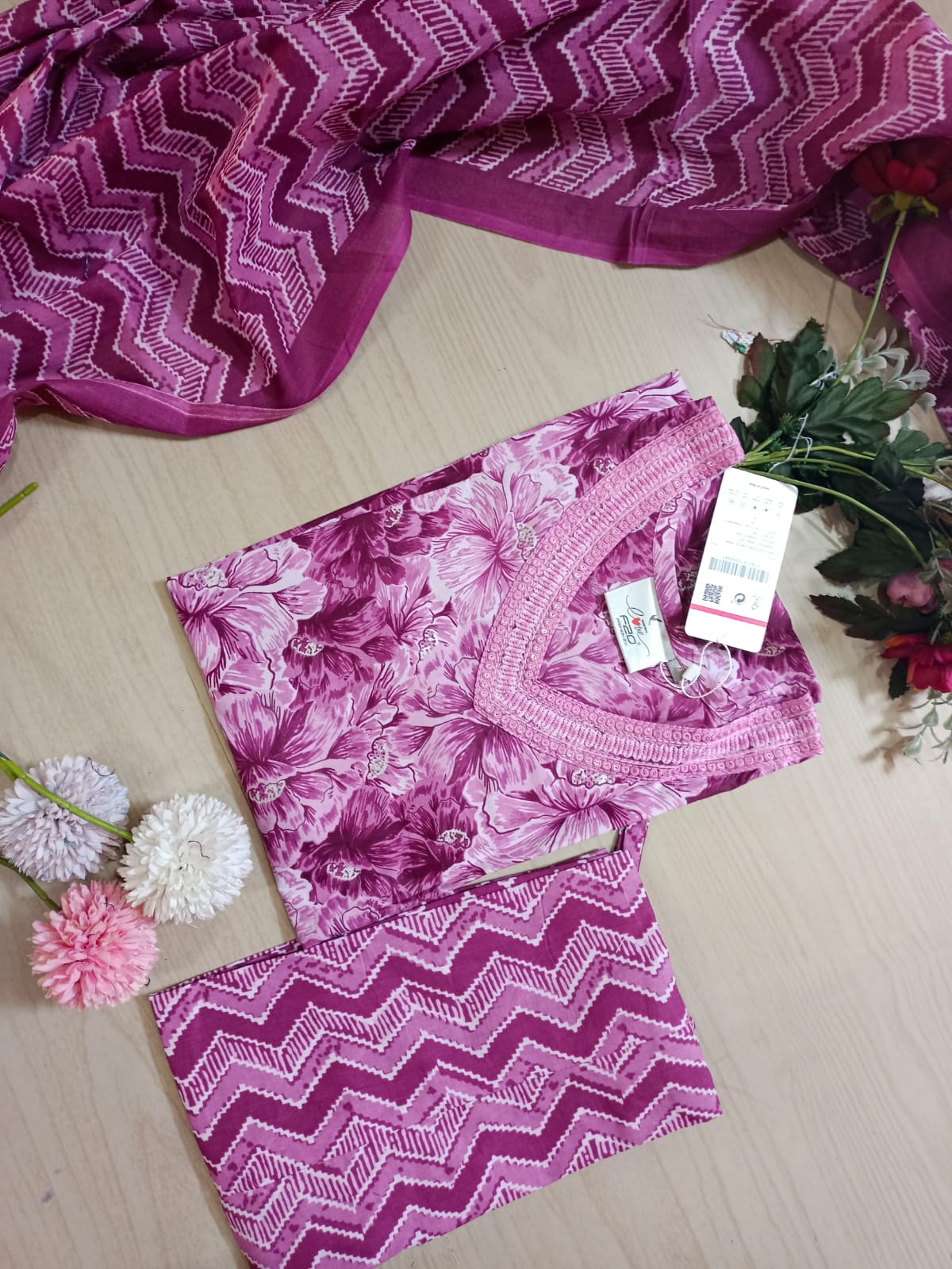 Petals Dupatta Sets - FDS03