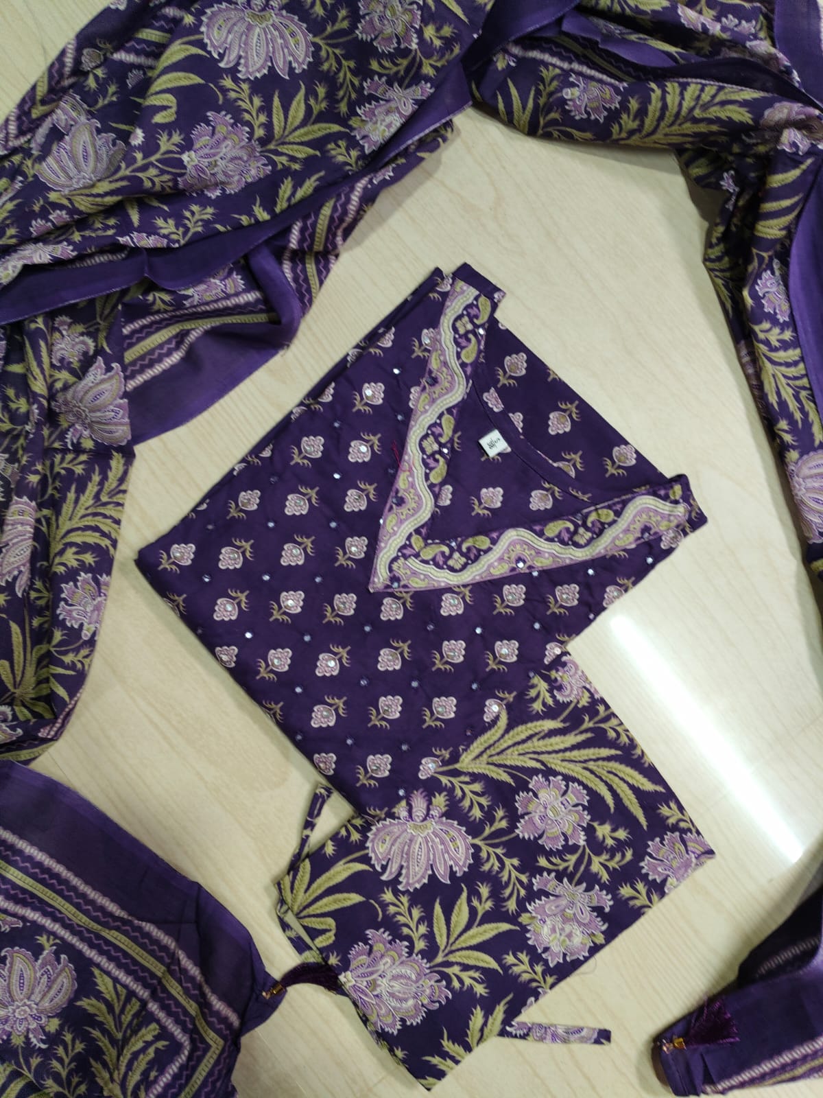 Classic Styles - DDS272