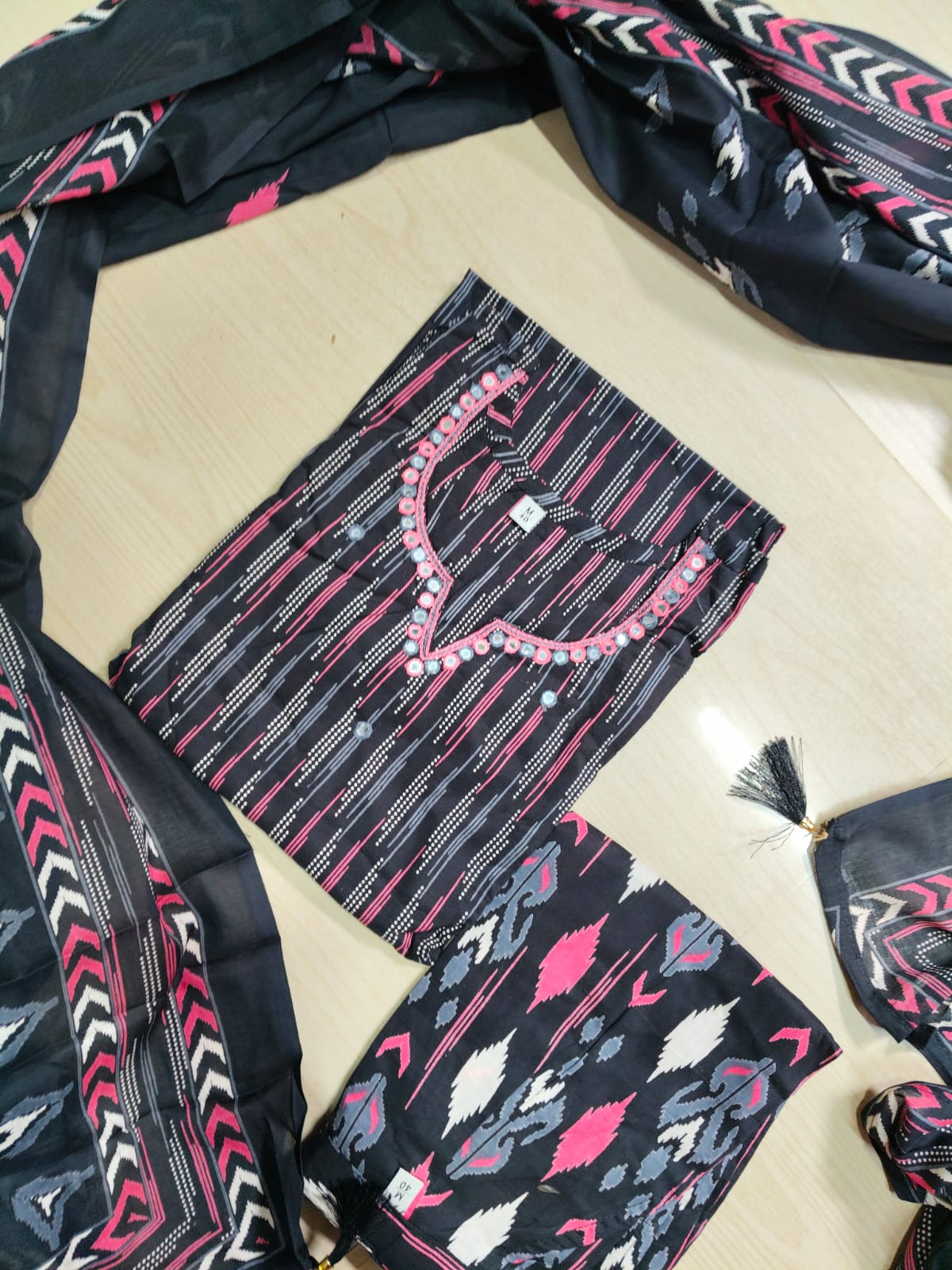 Classic Styles - DDS279