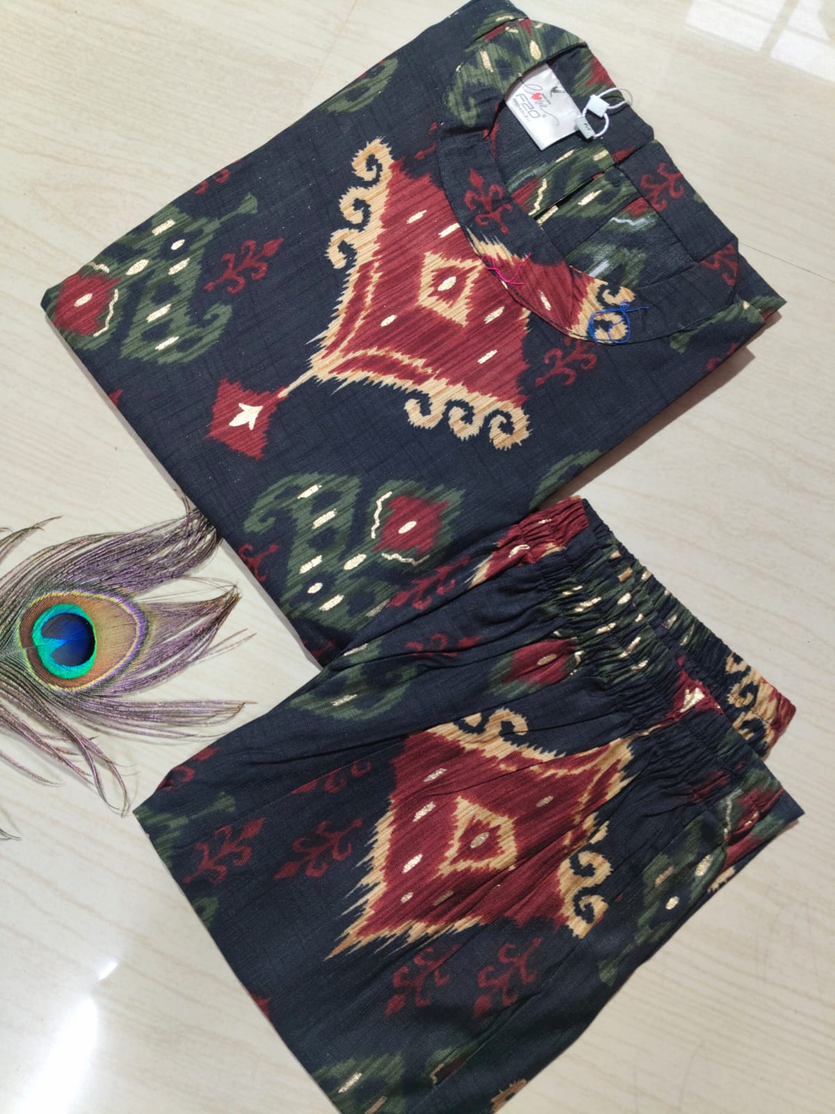 Premium Vertican Silk - VS05 (sleeves attached inside)