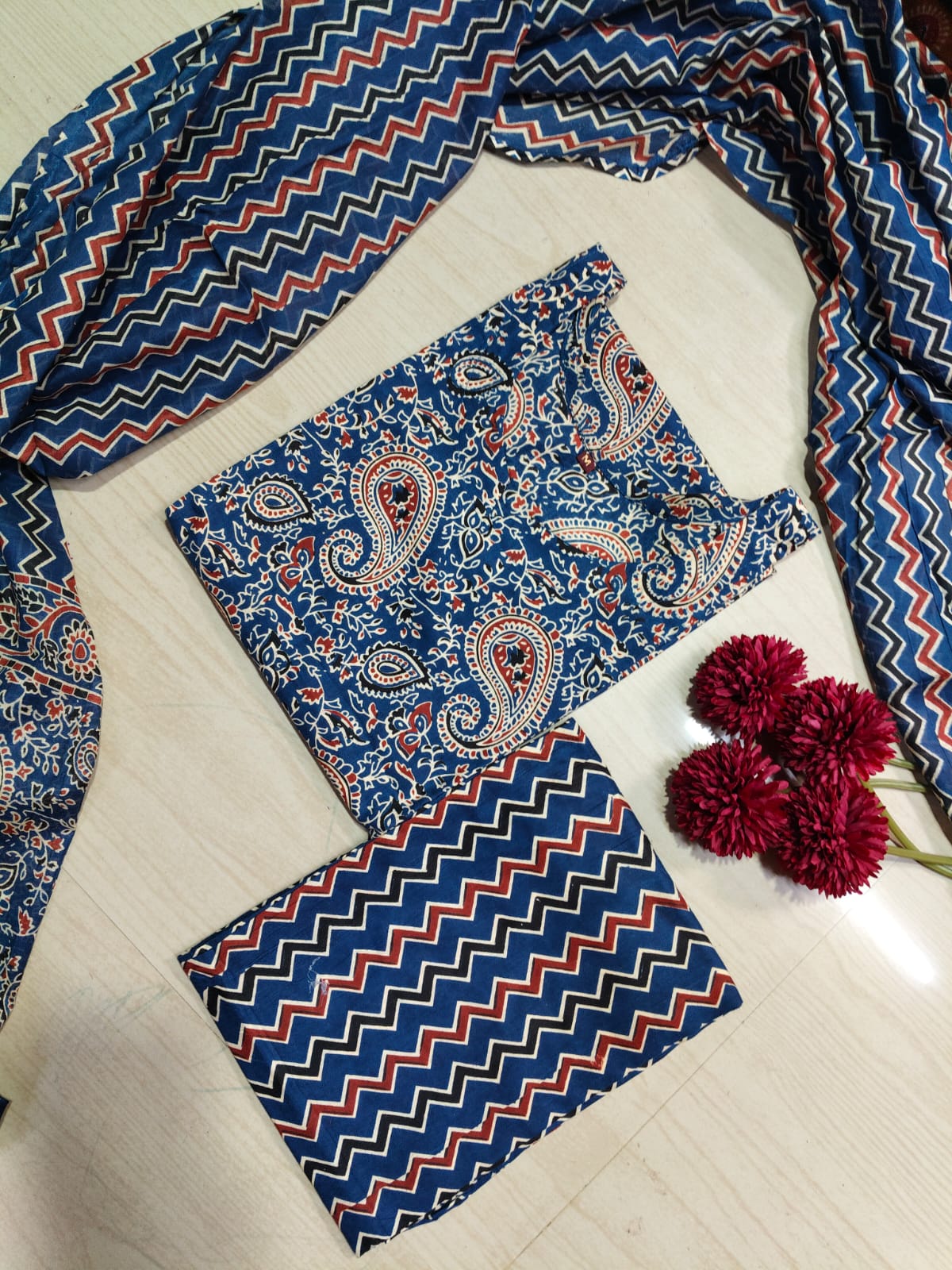 Petals Dupatta Sets FDS07