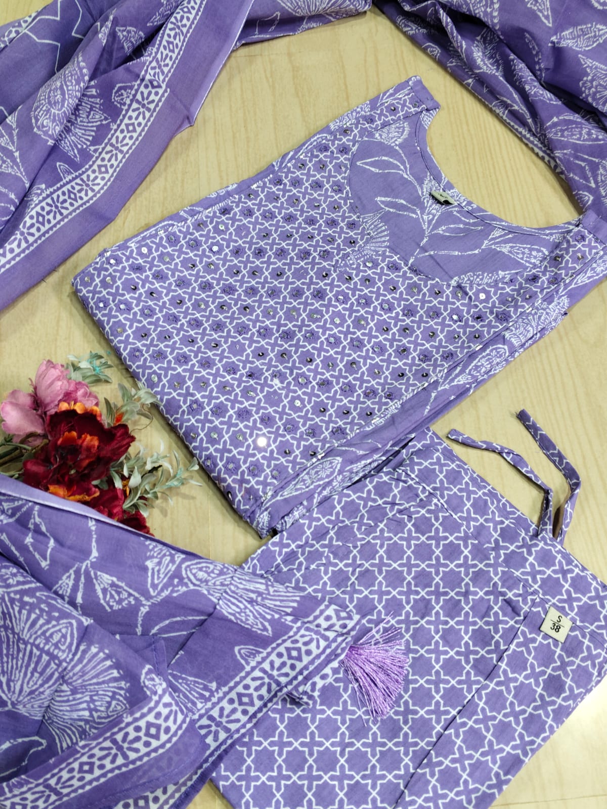 Classic Styles - DDS206