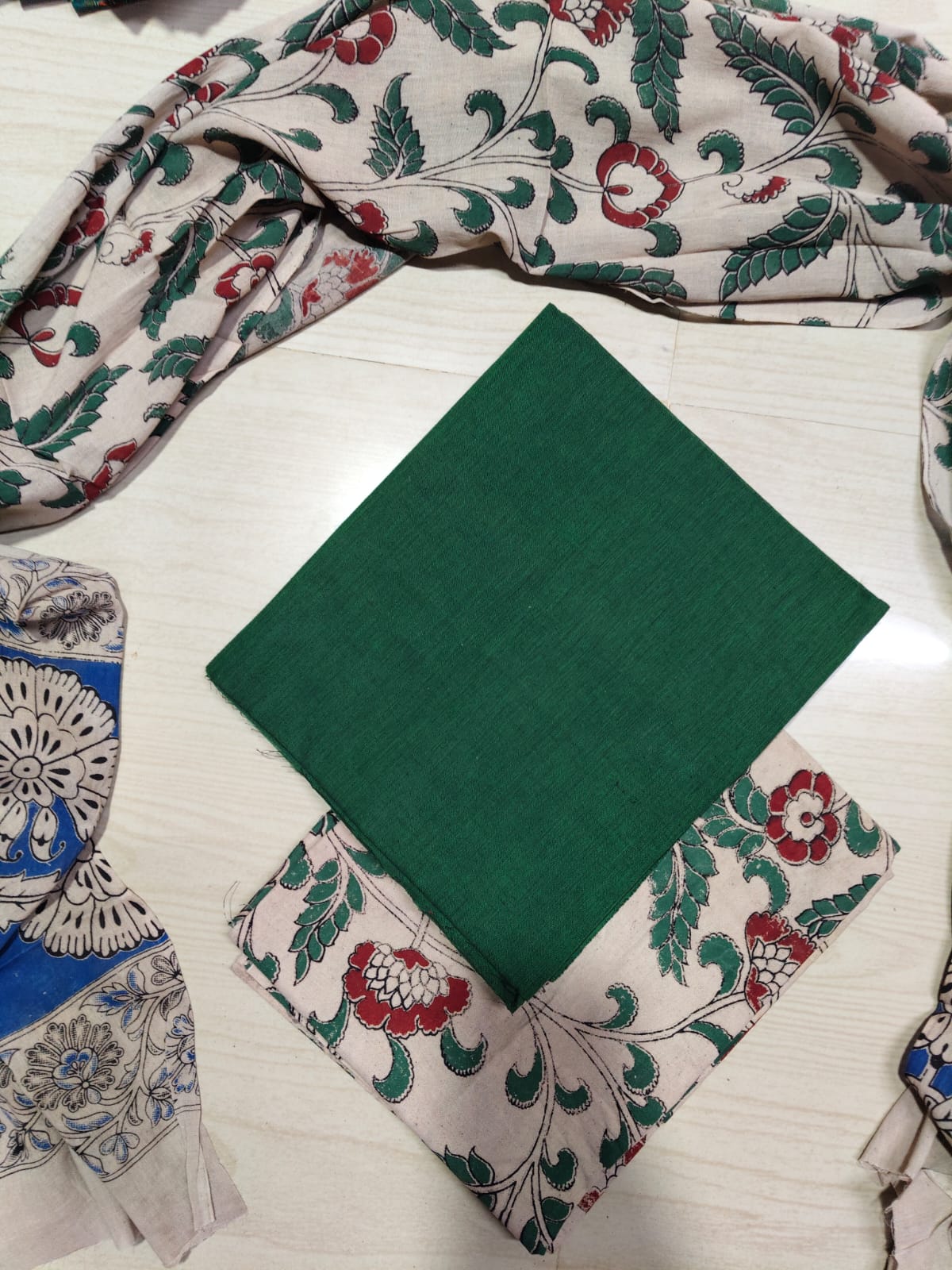 Premium Cotton Top and Kalamkari Phant With Dupatta RS91