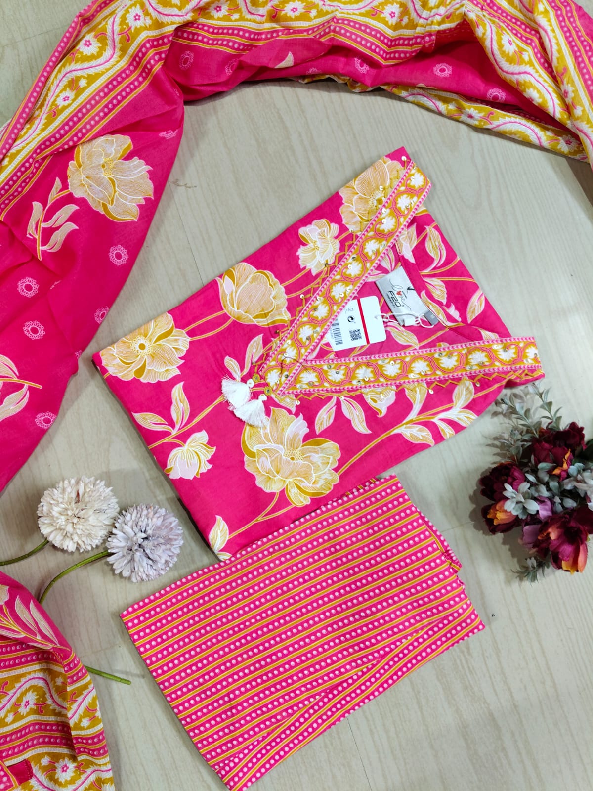 Petals Dupatta Sets - FDS18