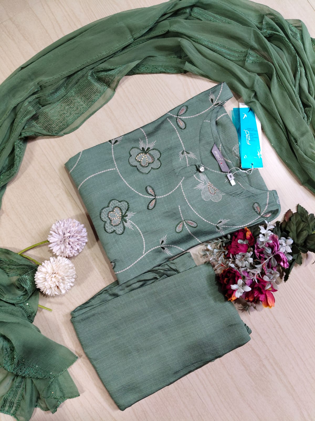 Kurti with Pant and Linen Dupatta sets - KPL10