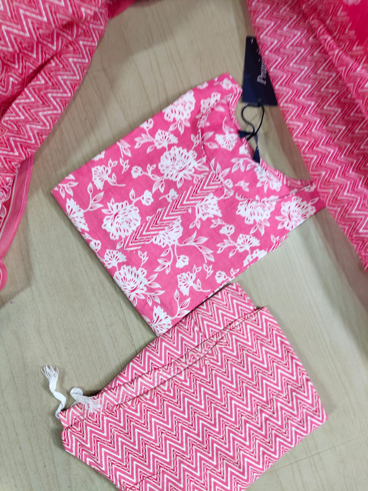 Pranjul Duppatta Set PD09