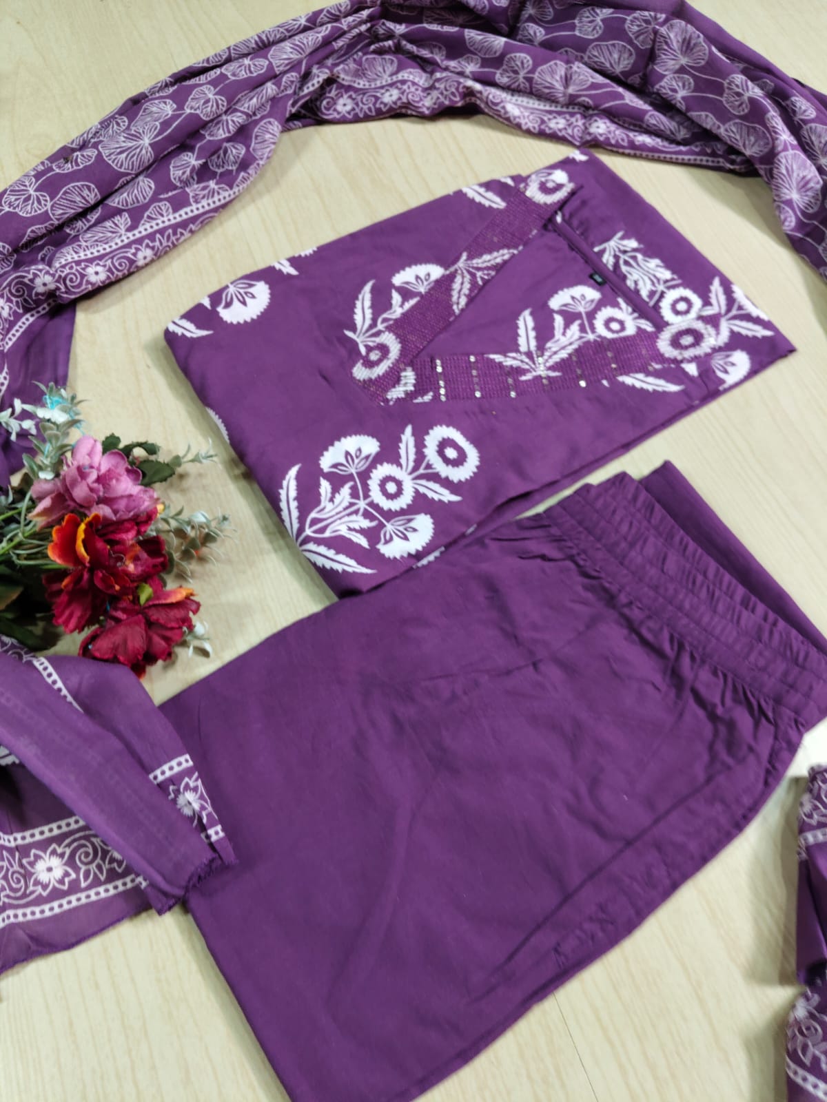 Classic Styles - DDS180