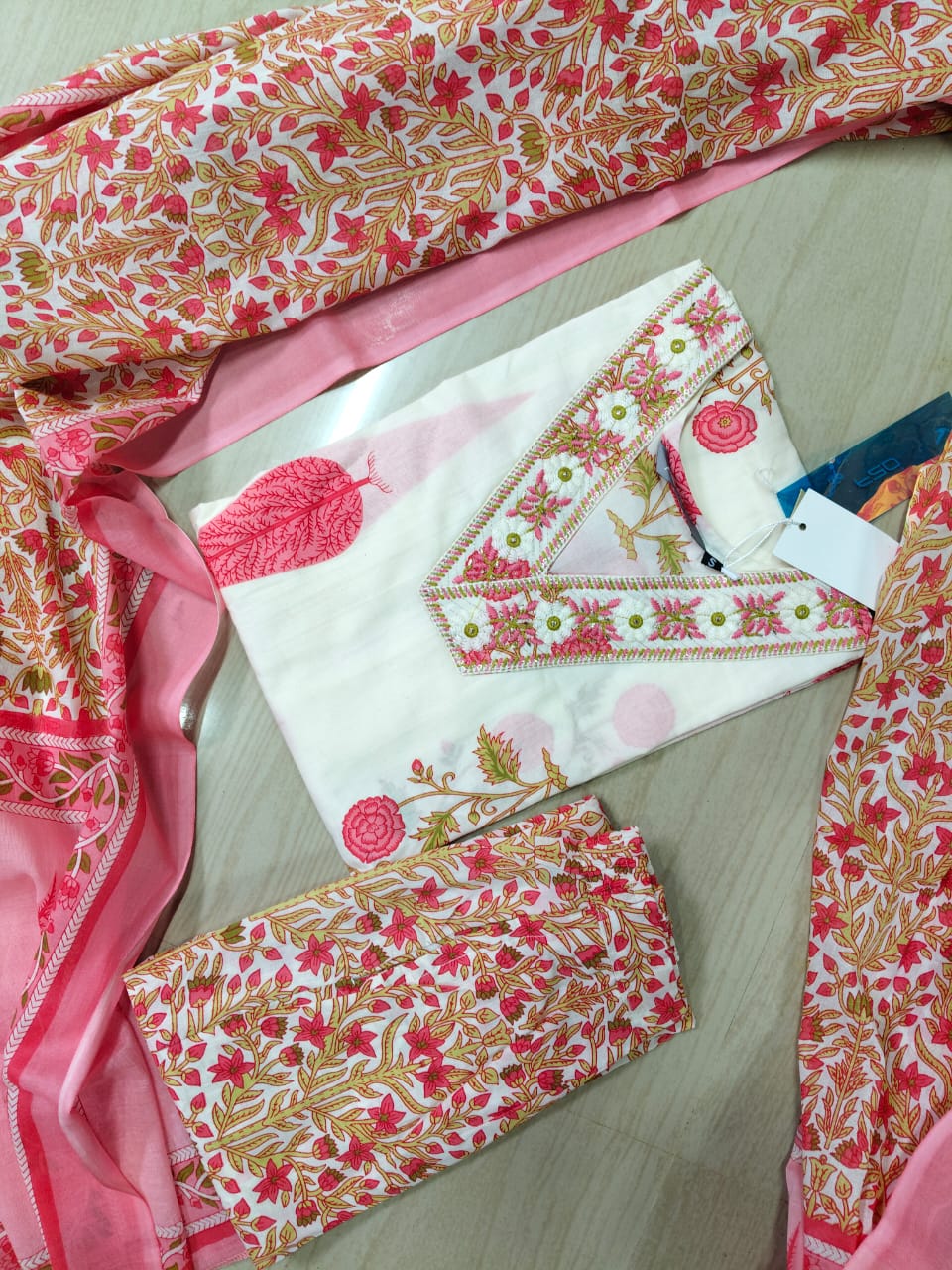 Budgeted Cotton 3 Piece Set - BC46