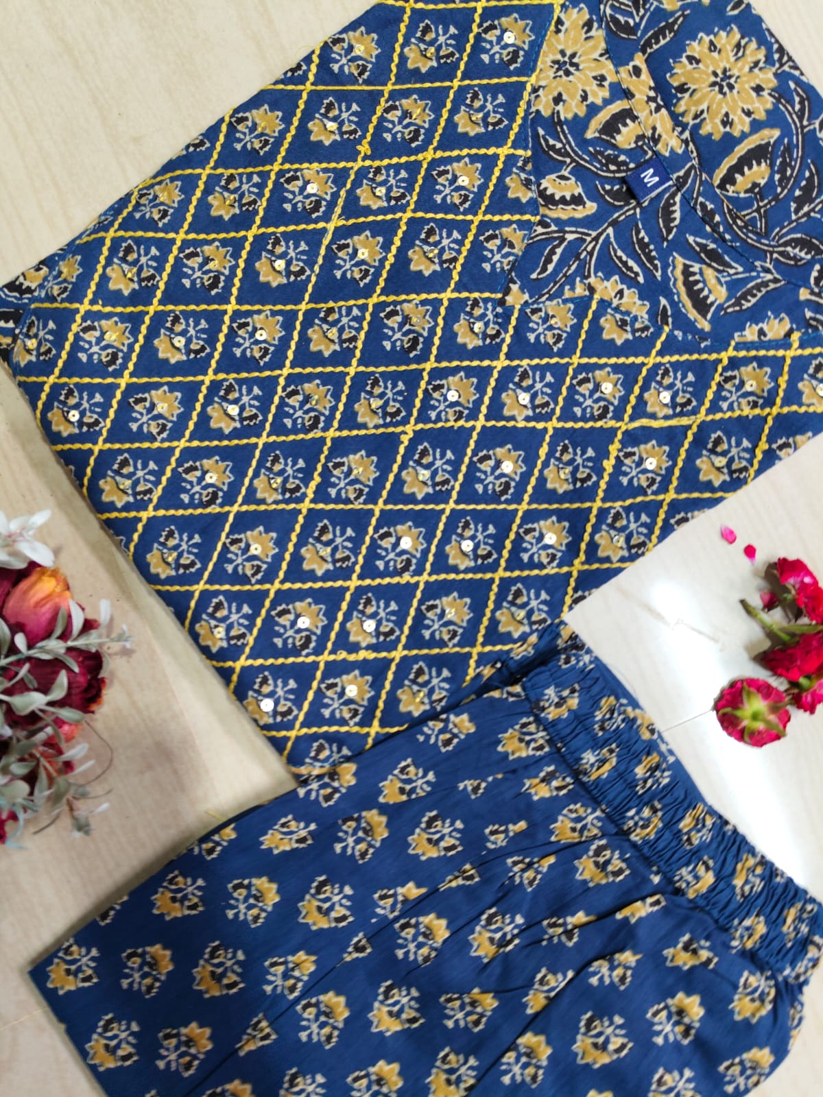 V neck Kurthi with Pant ALN55