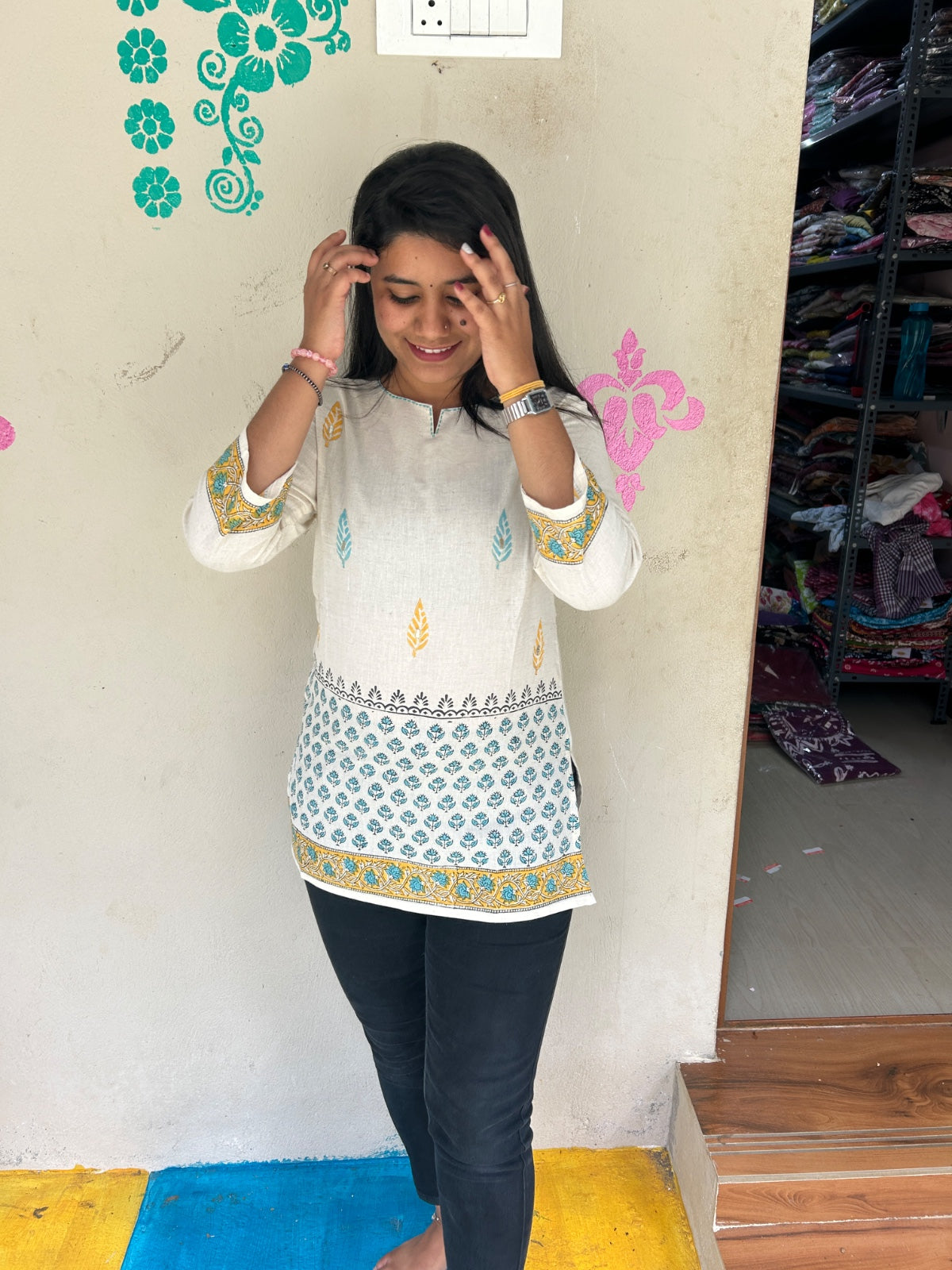 Short Kurti SK215