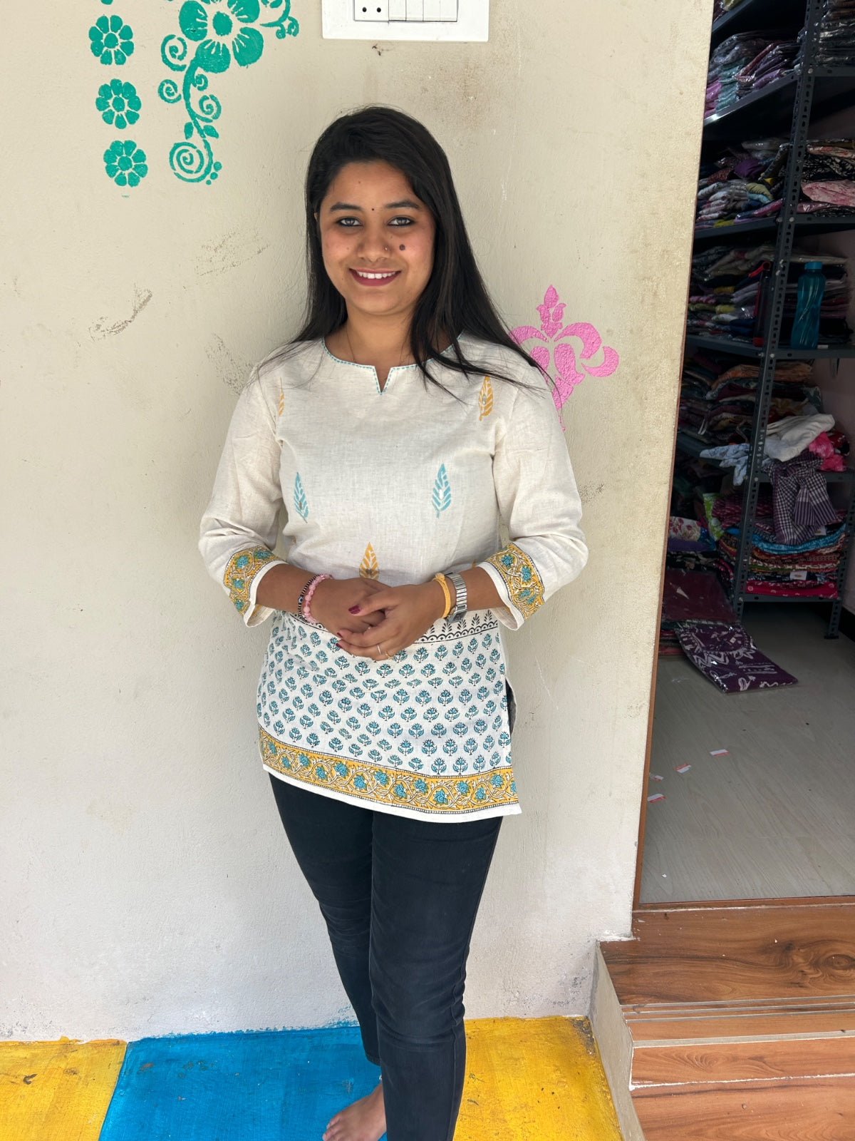 Short Kurti SK215