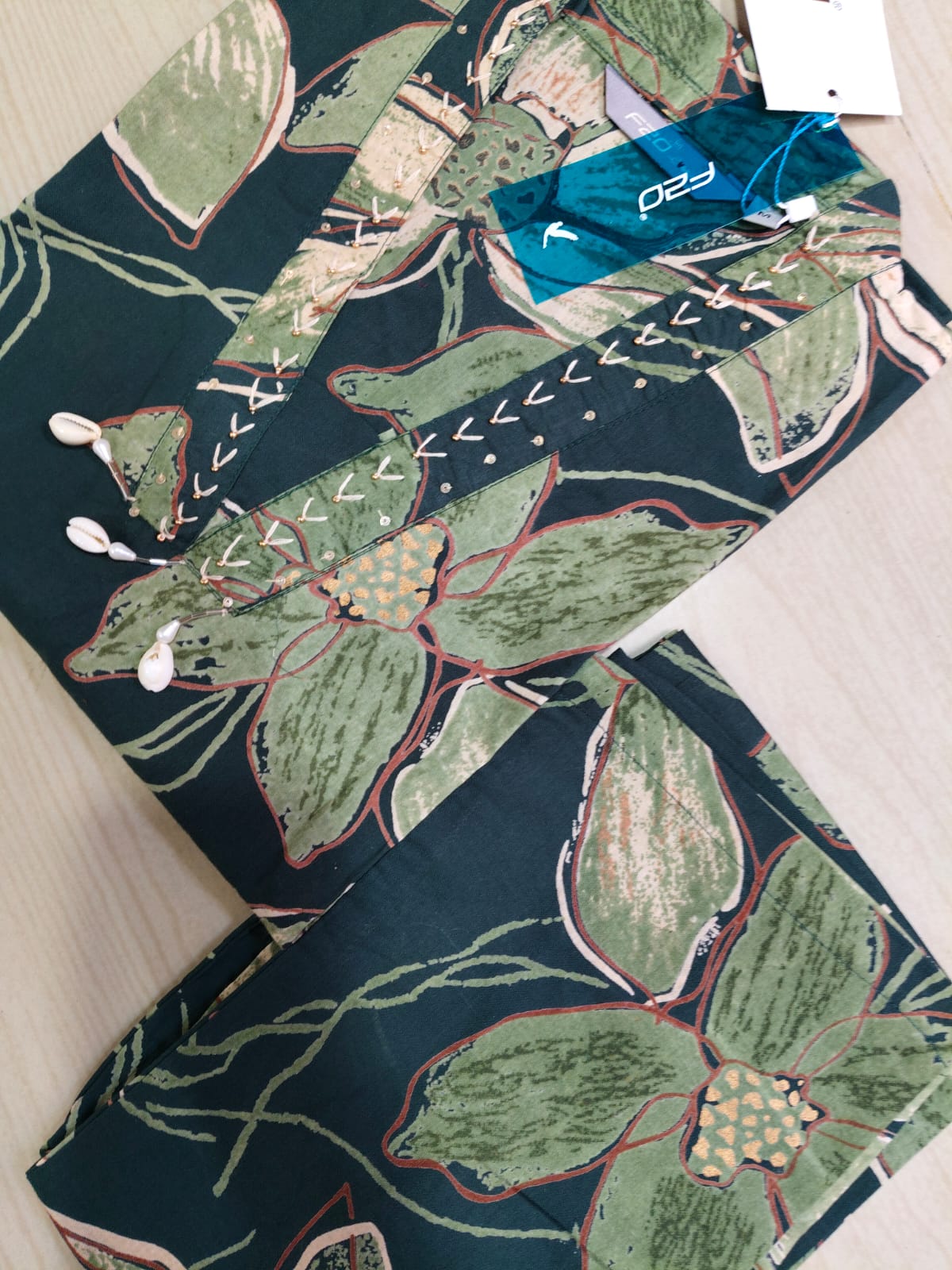 V neck Kurthi with Pant ALN76