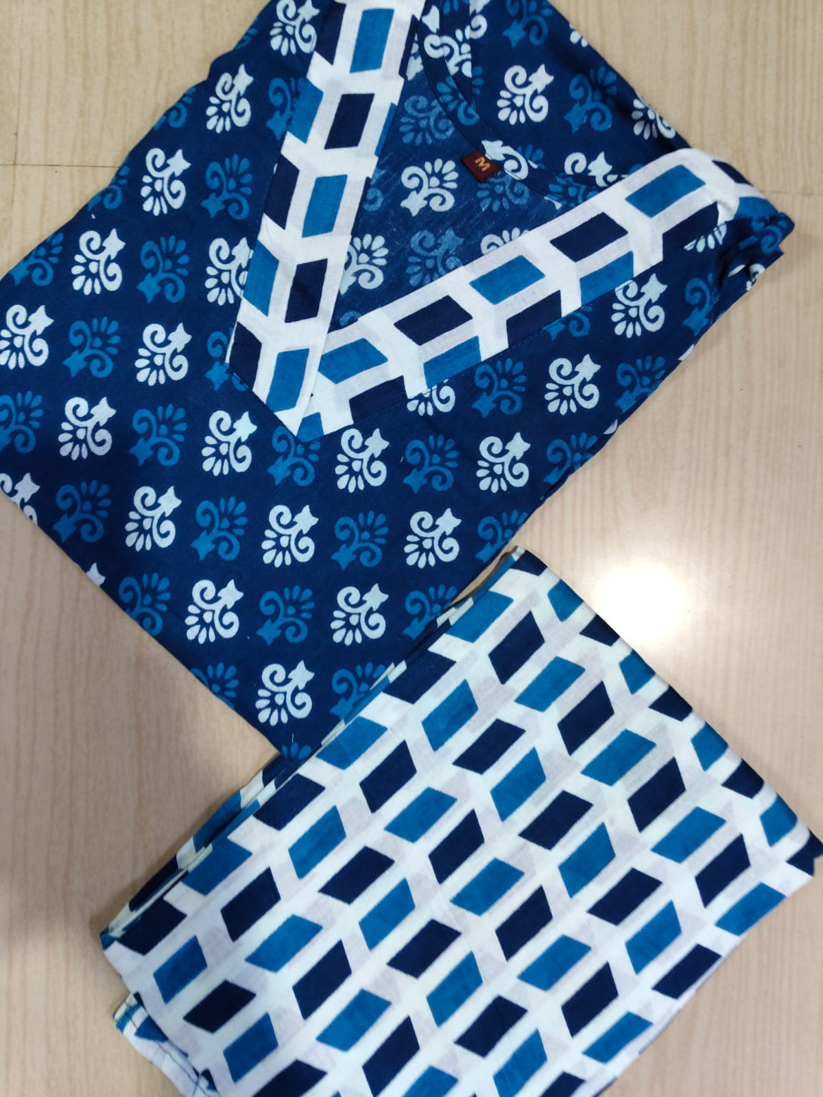 V neck Kurthi with Pant ALN98