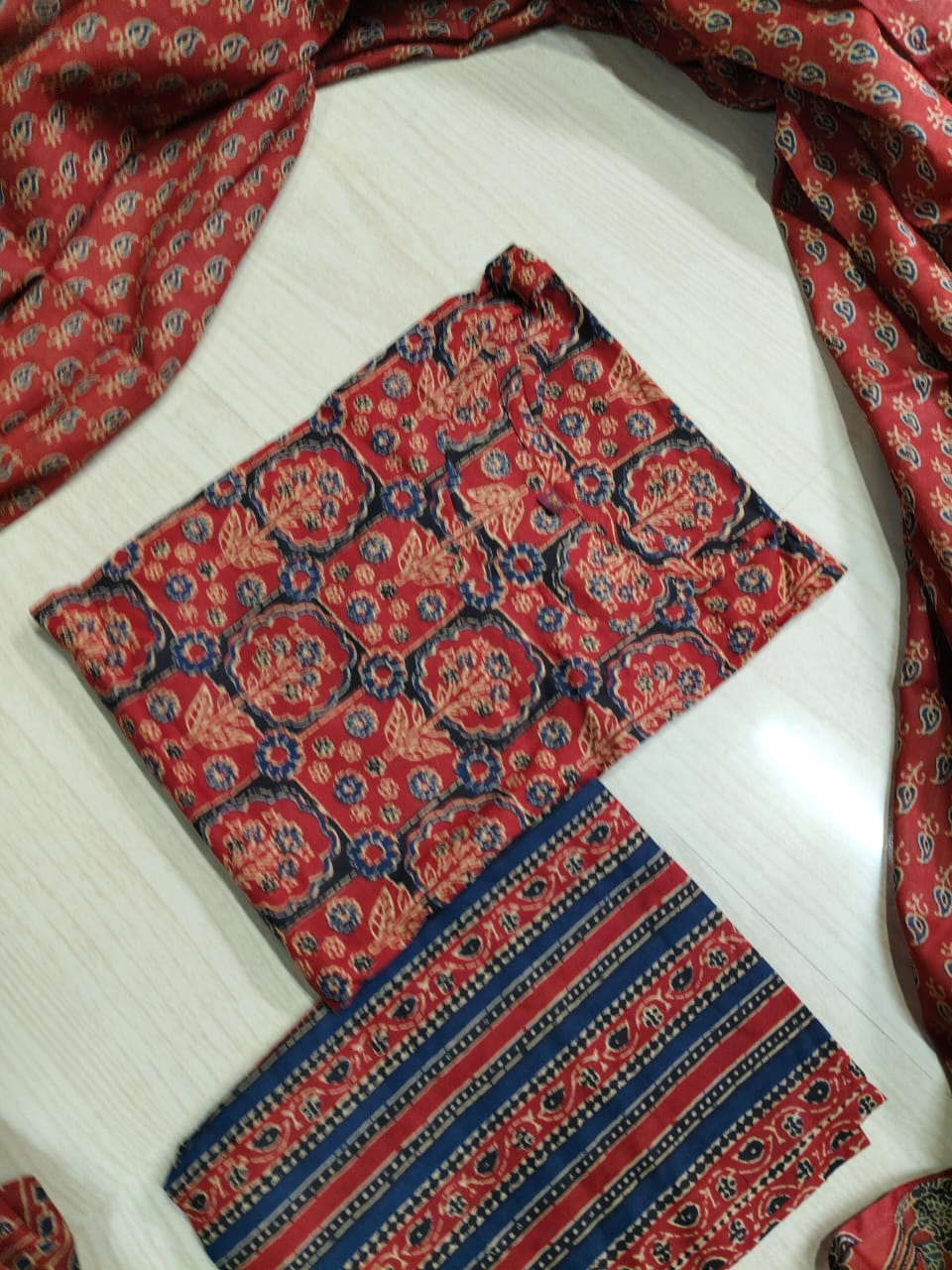 Petals Dupatta Sets - FDS120