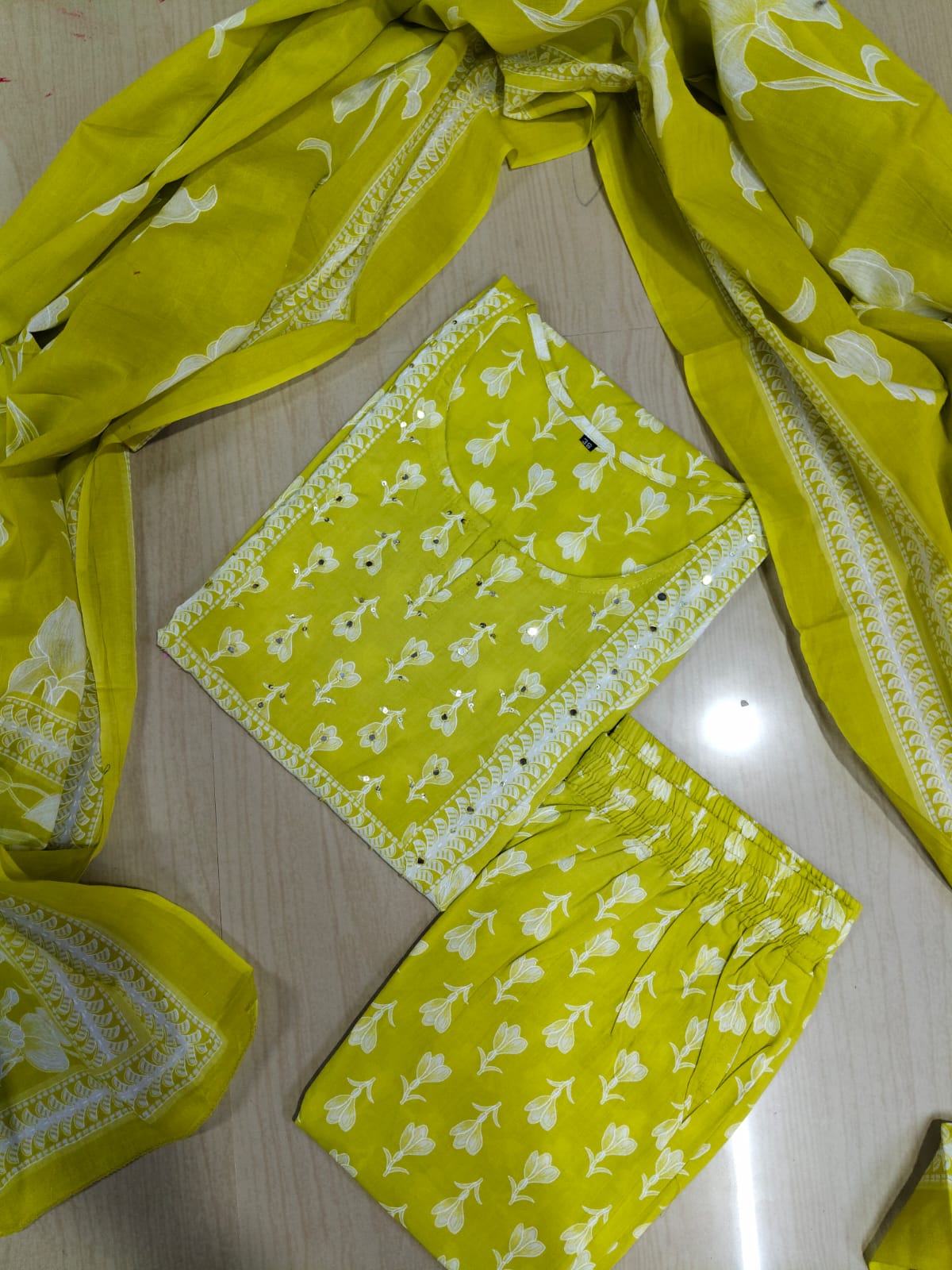 Budgeted Cotton 3 Piece Set - BC88