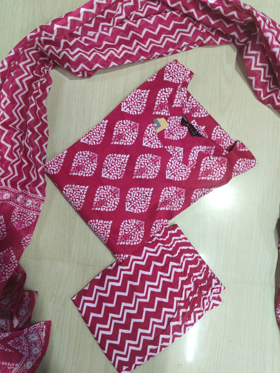 Petals Dupatta Sets FDS208