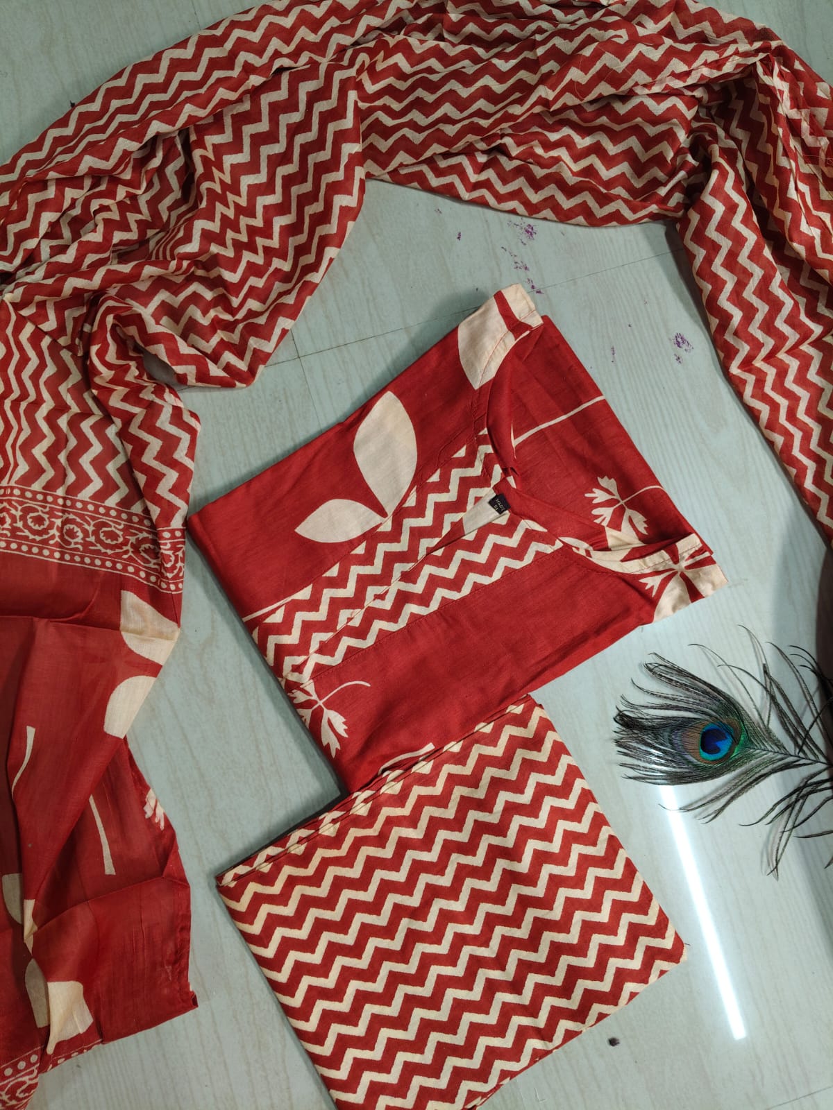 Petals Dupatta Sets FDS218