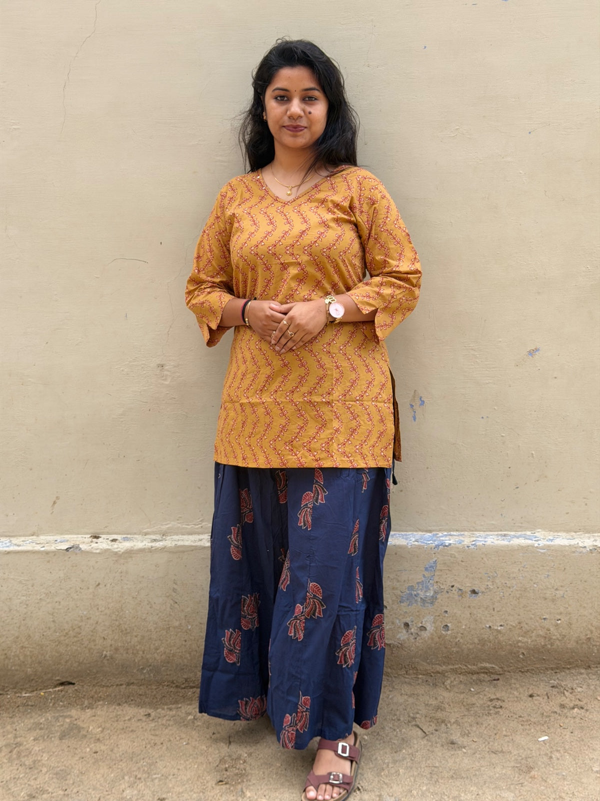 Short Kurthi With Pant SKP14