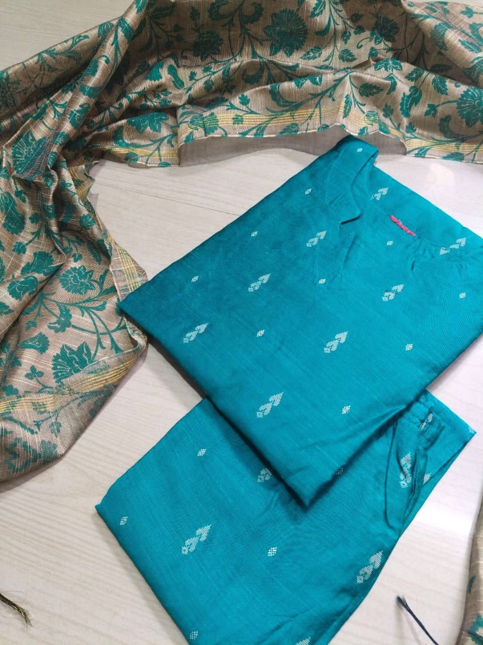Raw Silk Kurti Set EW163