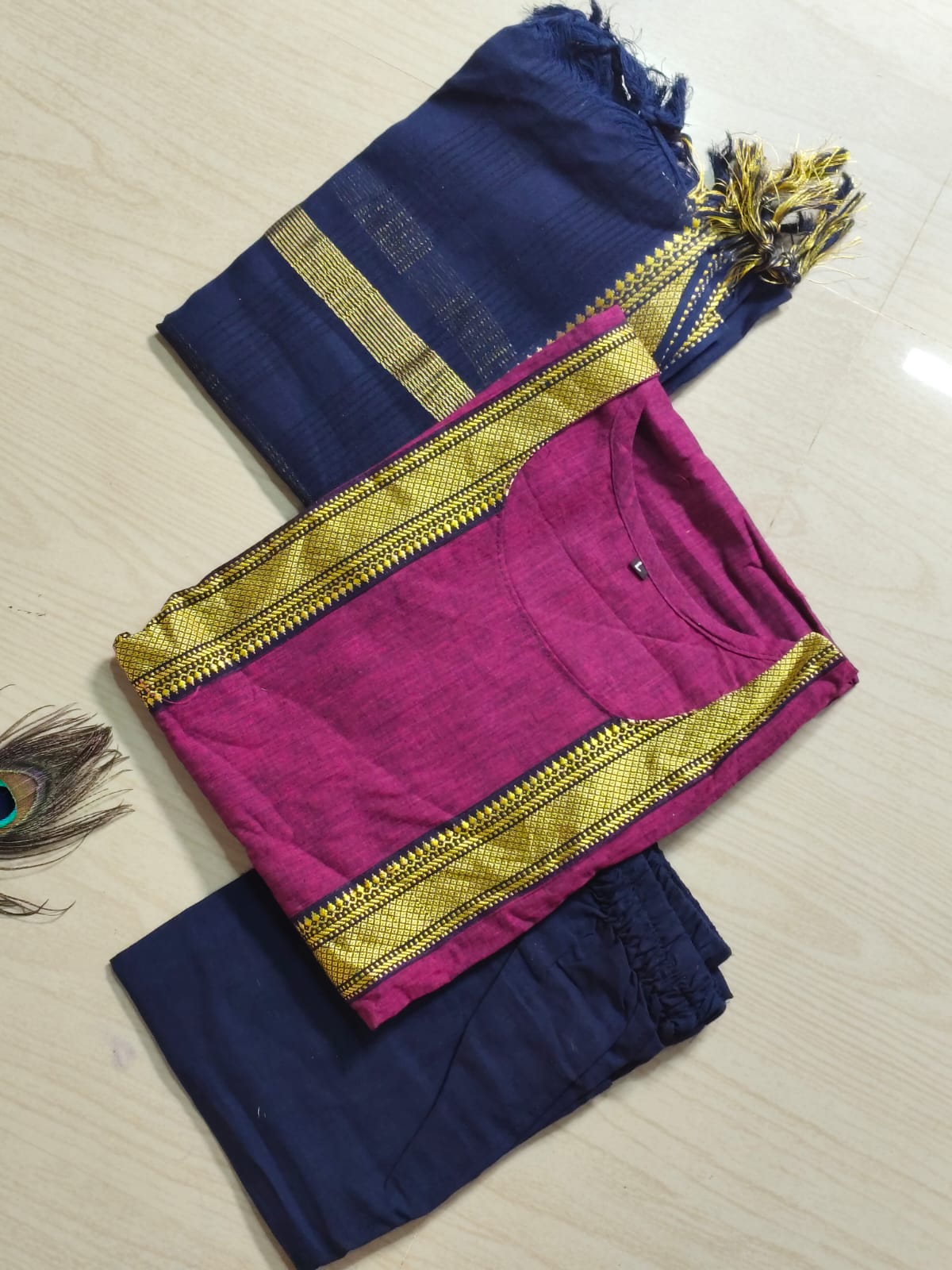 Petals Dupatta Sets  FDS170