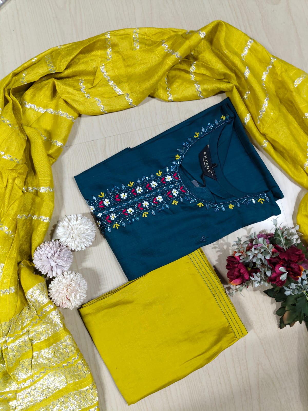 Visithra Silk Duppata Sets  VDS13