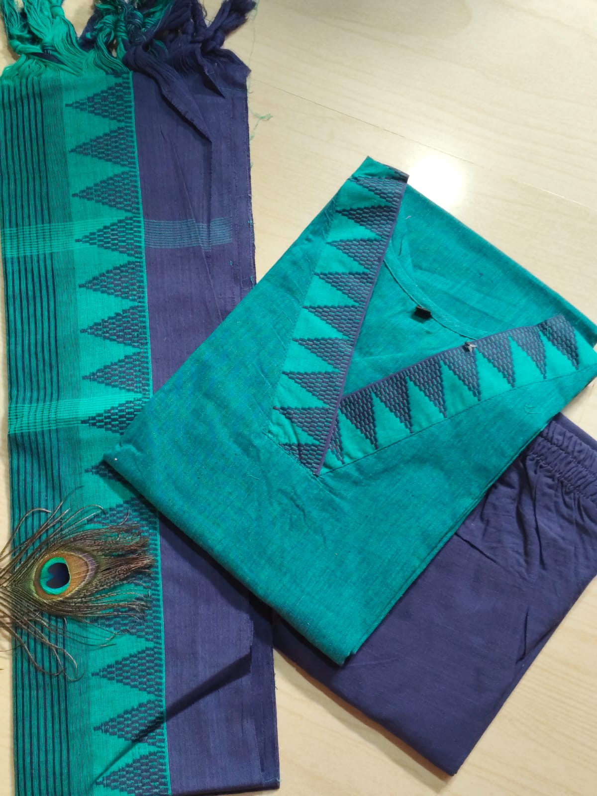 Petals Dupatta Sets  FDS169