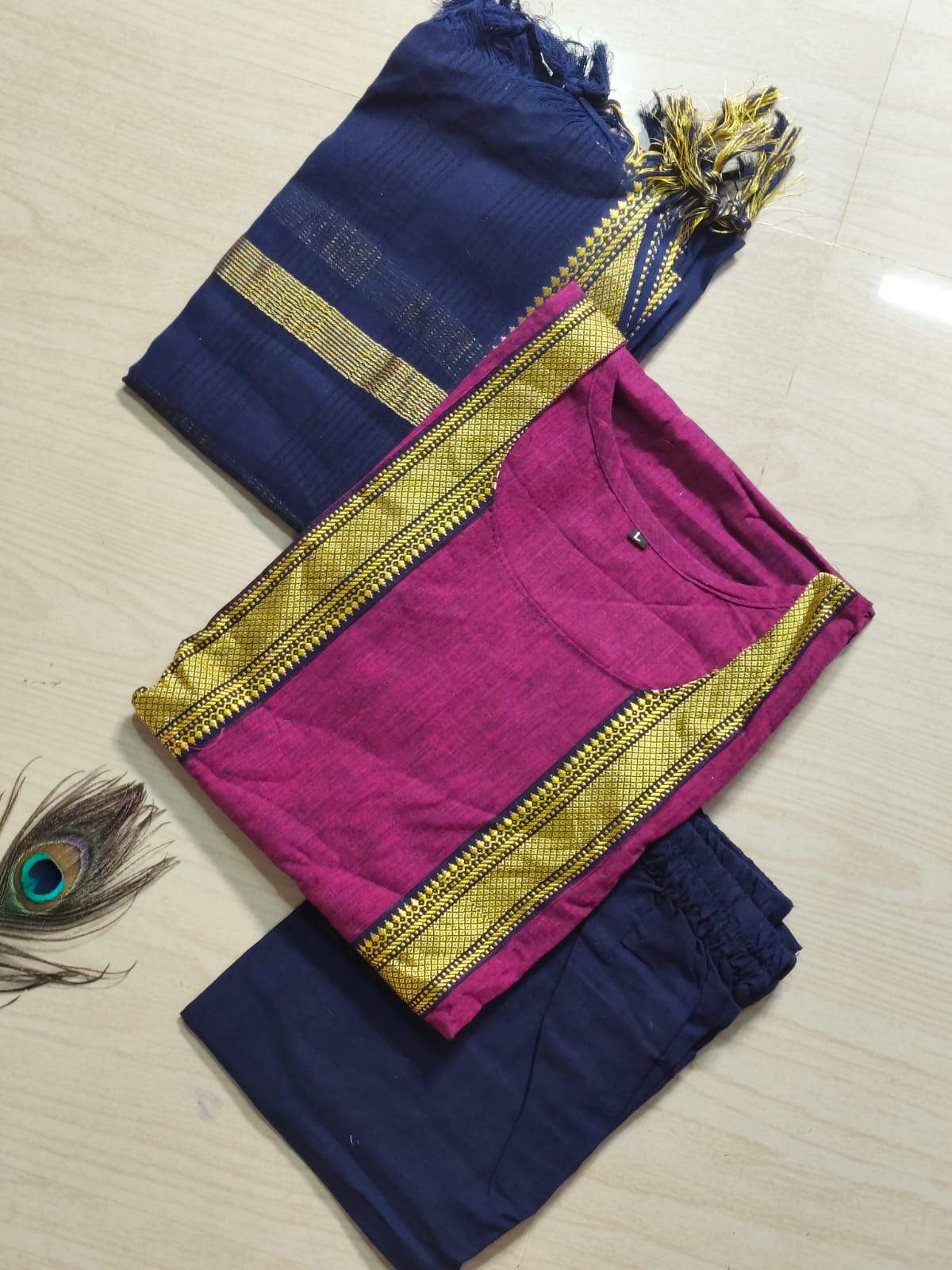 Petals Dupatta Sets  FDS170