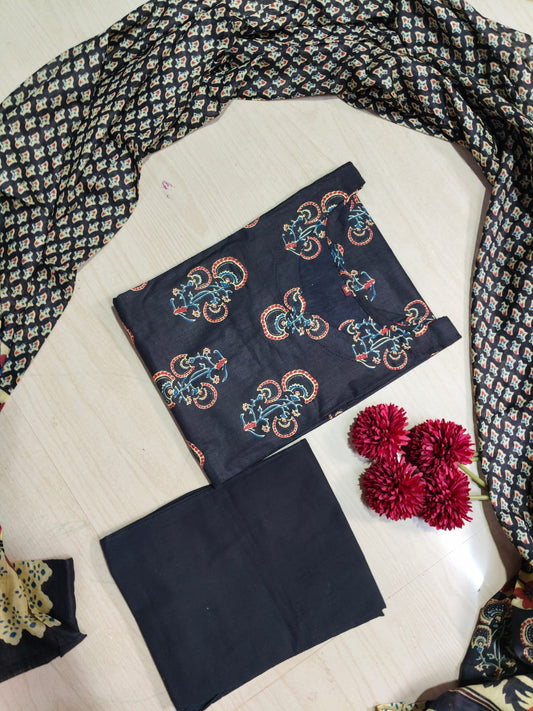 Petals Dupatta Sets  FDS10