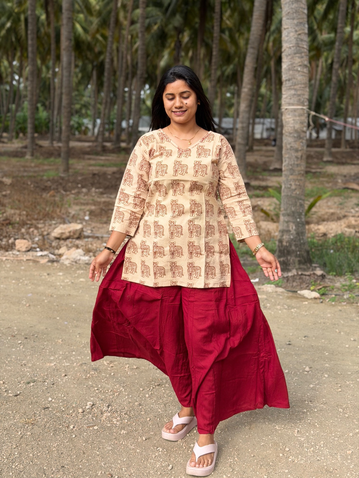 Short Kurthi With Pant  SKP12