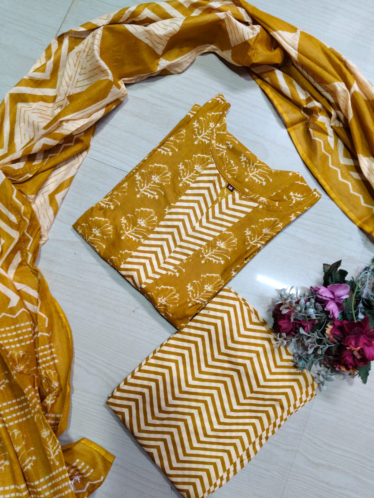 Petals Dupatta Sets  FDS253