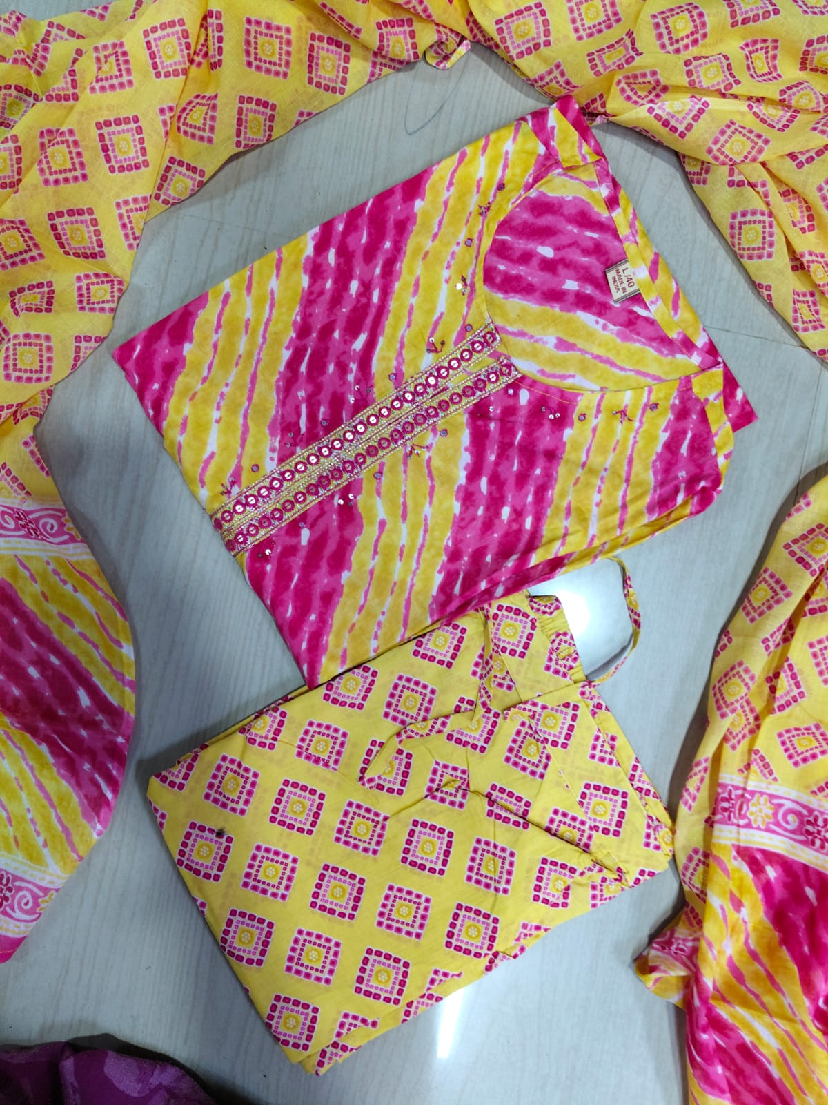 Budgeted Cotton 3 Piece Set - BC98