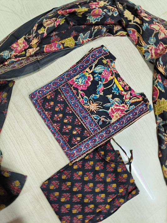 Budgeted Cotton 3 Piece Set - BC111