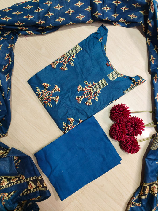 Petals Dupatta Sets  FDS13