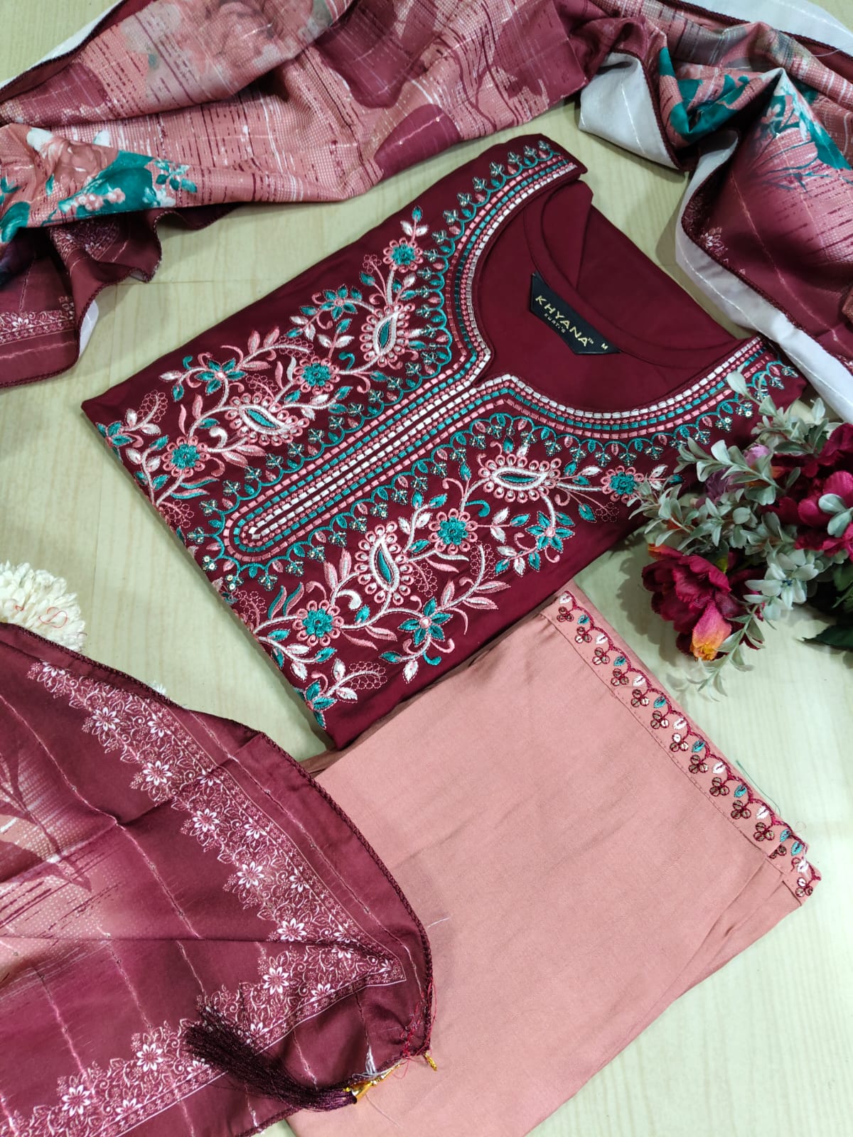 Visithra Silk Duppata Sets  VDS14