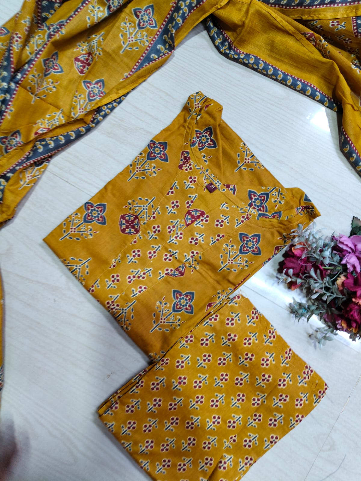 Petals Dupatta Sets  FDS243