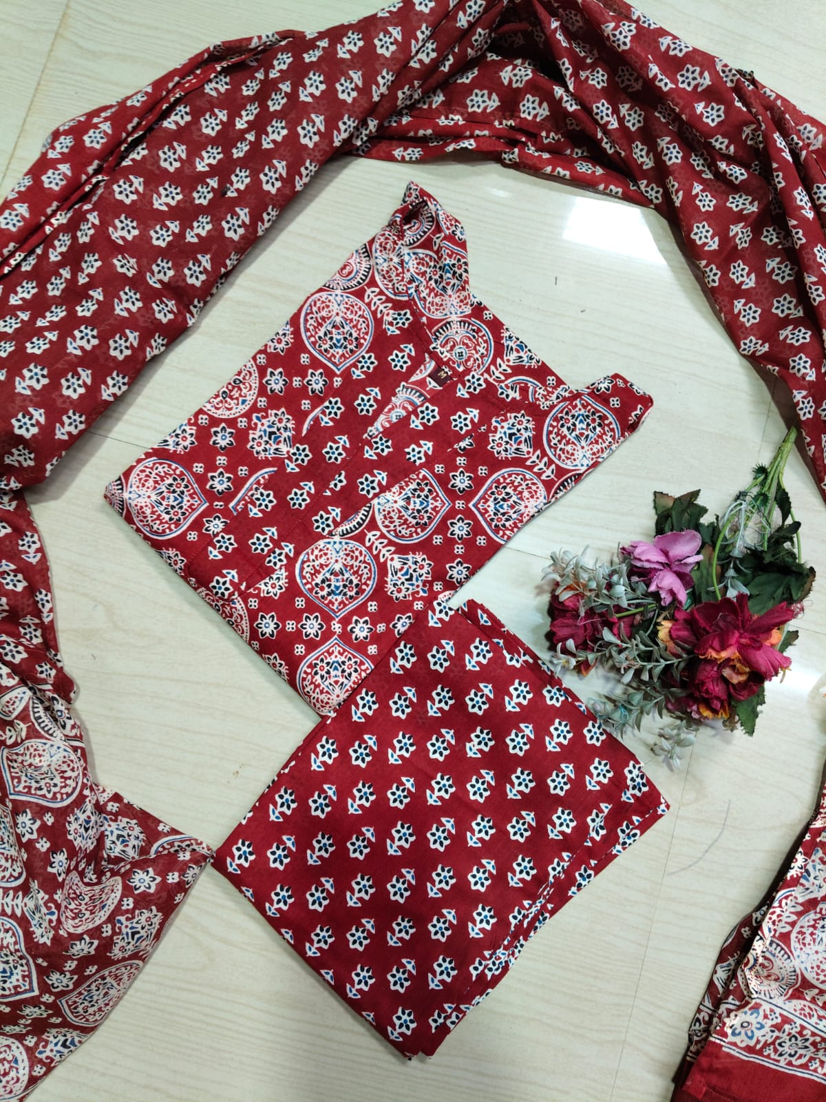 Petals Dupatta Sets  FDS247