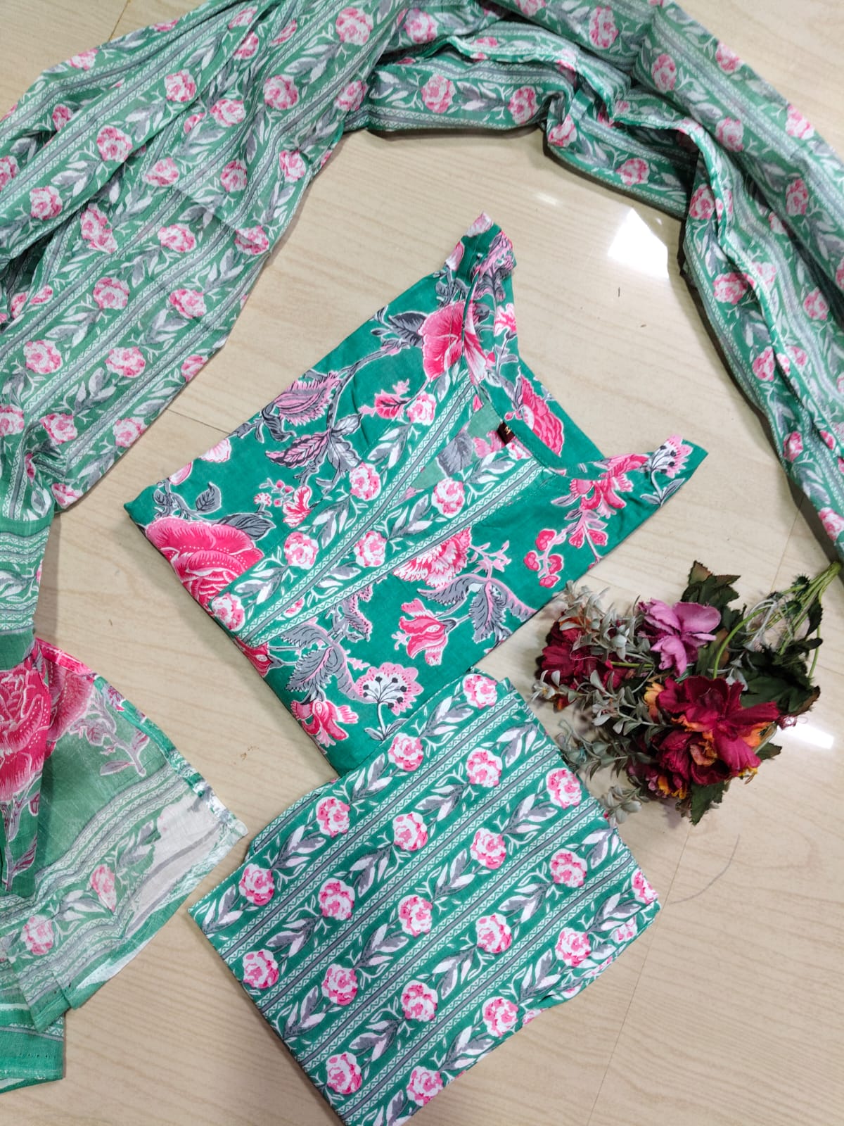 Petals Dupatta Sets  FDS249