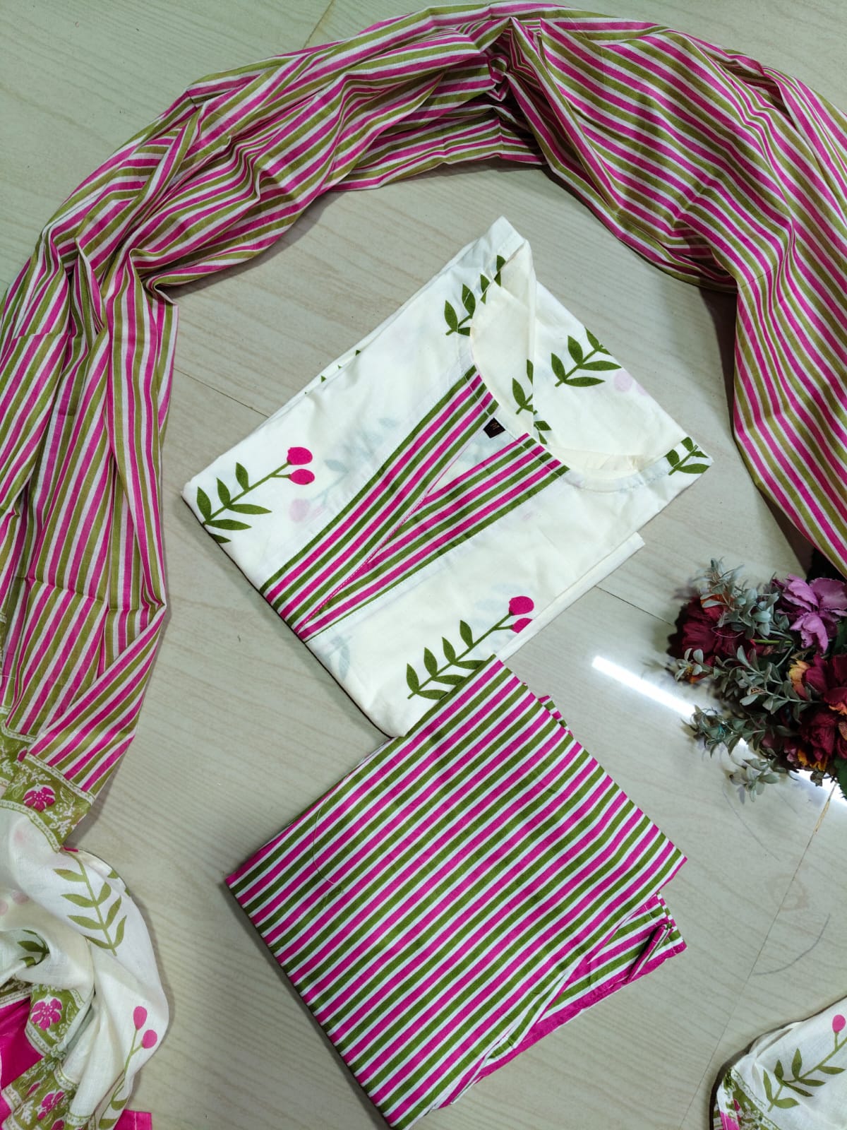 Petals Dupatta Sets  FDS251