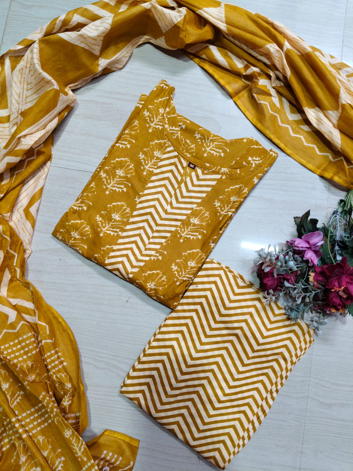 Petals Dupatta Sets  FDS253